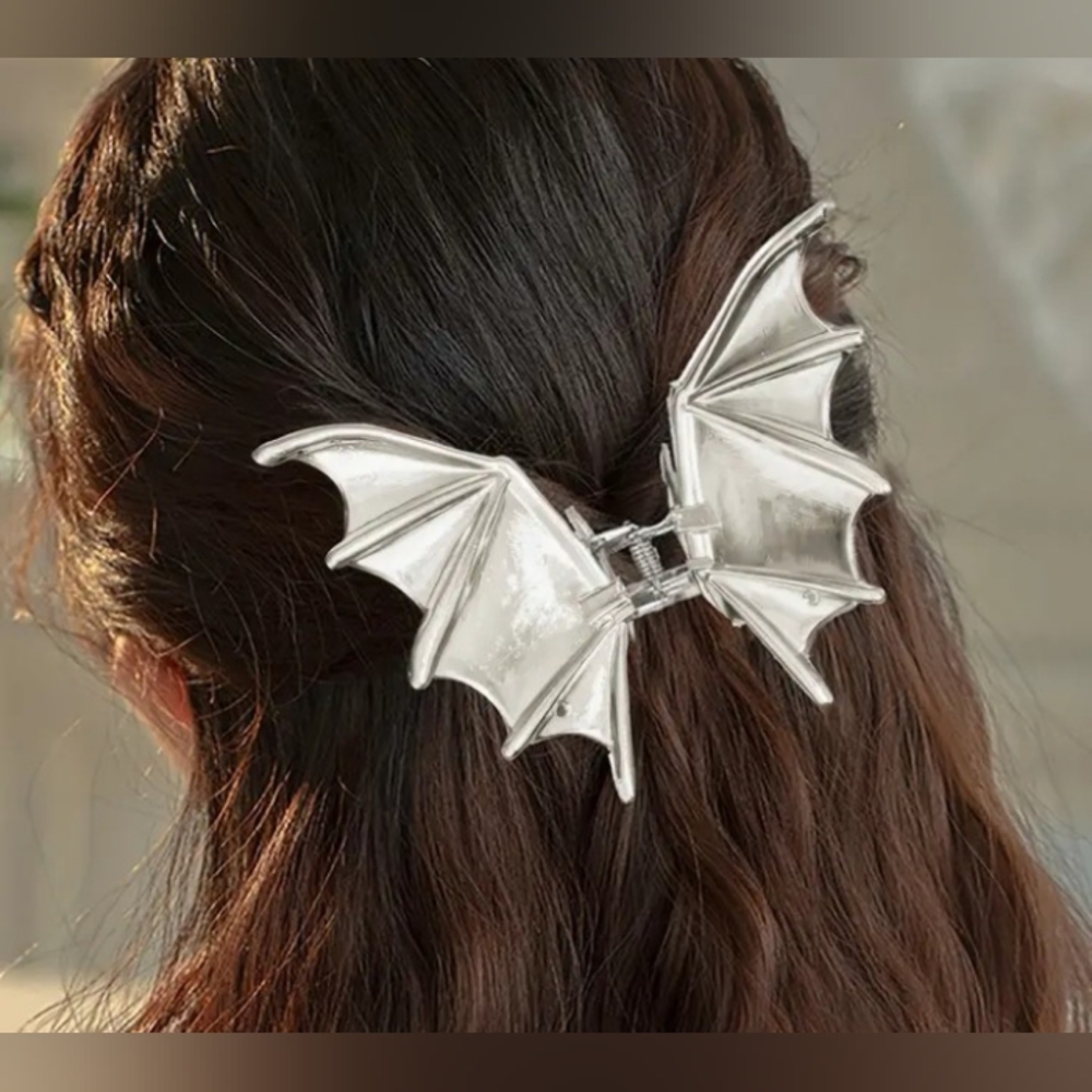 Choose 2 Novelty Hair clips - Picture 4 of 6